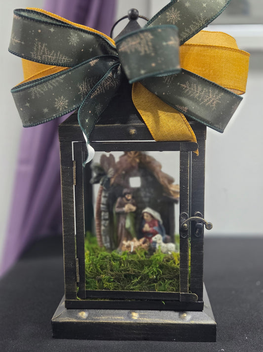Custom Handmade Medium Fall & Holiday Lantern – Seasonal Décor & Gift